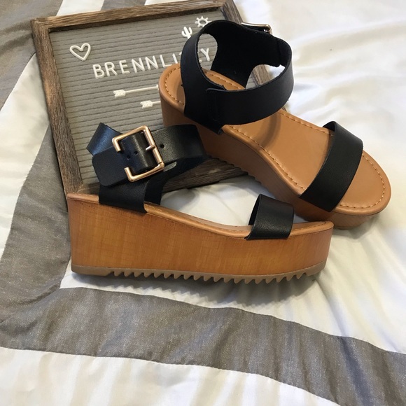 Black Sandals Wedges Classic Front Strap Buckle - Picture 4 of 8